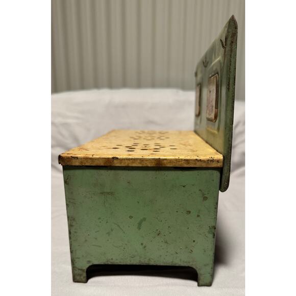 Vintage Little Orphan Annie Metal Toy Stove Oven Character Play Kitchen - Picture 10 of 11
